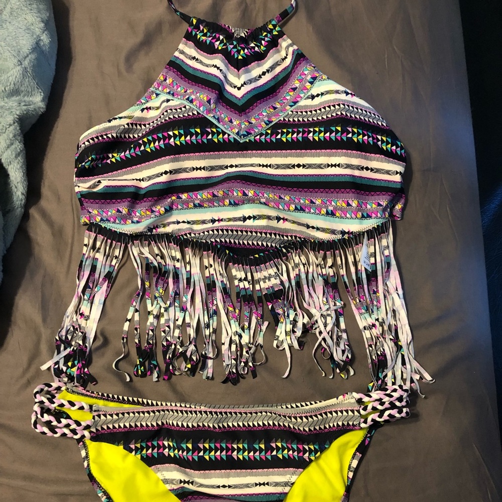 Jessica Simpson XL bathing suit top and bottom set